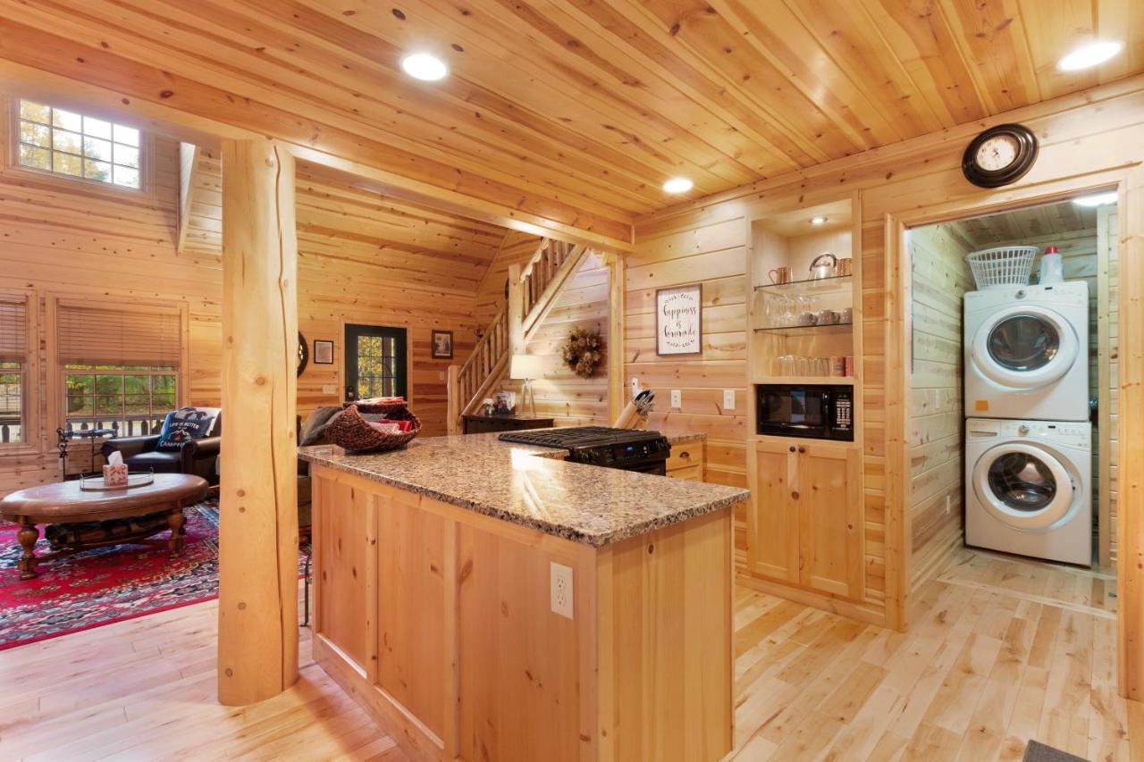 Kingfisher Cove Cabin 2 Saugatuck Exterior photo
